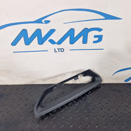 16-22 BMW X1 F48 DASHBOARD SCREEN SURROUND TRIM 9353266