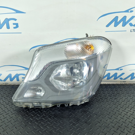 06-14 MERCEDES BENZ SPRINTER W906 LEFT PASSENGER N/S SIDE HEADLIGHT A9068200361