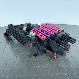 16-19 AUDI A4 B9 GENUINE FUSE RELAY BOX 8W2971845A