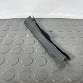 16-19 AUDI A4 B9 SALOON GENUINE RIGHT DRIVER SIDE A PILLAR BRACKET 8W0868204