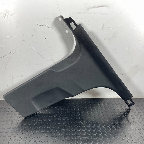 16-19 AUDI A4 B9 GENUINE RIGHT DRIVER SIDE B-PILLAR TRIM COVER 8W0867240