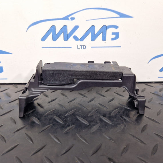 16-19 AUDI A4 B9 GENUINE KEYLESS ENTRY ANTENA MODULE 4M0907247A