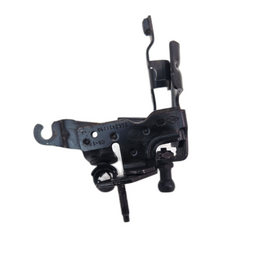 MERCEDES B A CLASS 1.5 DIESEL FUEL PUMP BRACKET A6072300240