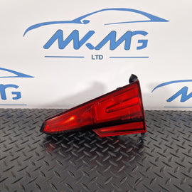 16-19 AUDI A4 B9 SALOON REAR RIGHT O/S/R INNER TAILGATE LIGHT 8W5945076A