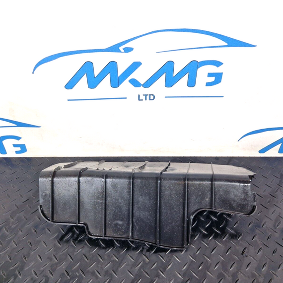 16-19 AUDI A4 B9 REAR LEFT SIDE CONTROL ARM COVER TRIM 8W0505415D