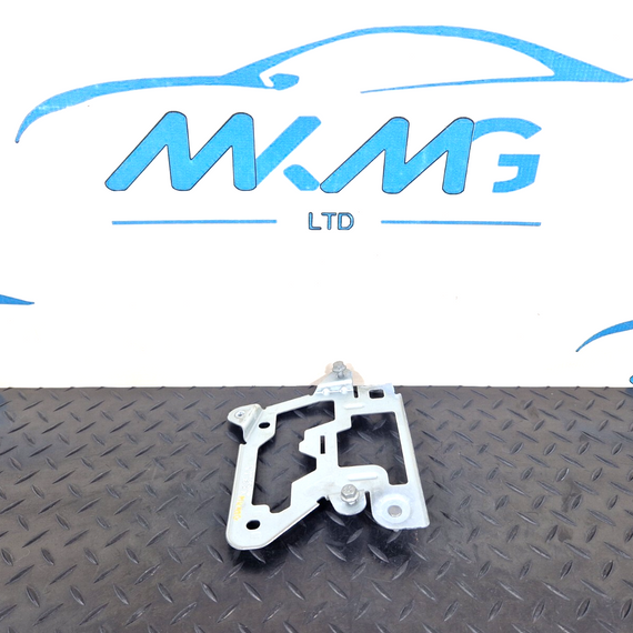 14-21 MERCEDES-BENZ C-CLASS C250D W205 OEM CONTROL MODULE BRACKET A2055452240