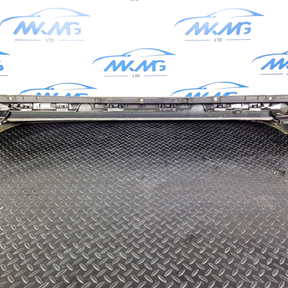 18-ON MERCEDES BENZ SPRINTER W907 W910 REAR BUMPER MIDDLE BRACKET A9108856500