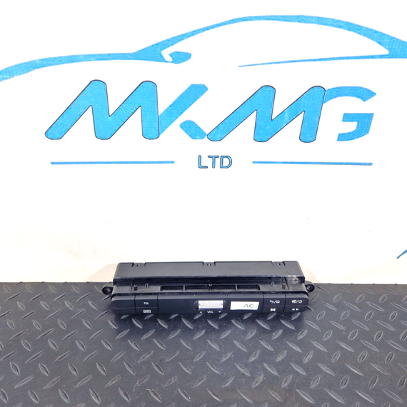 18-ON MERCEDES BENZ SPRINTER W907 W910 OEM RADIO CONTROL PANEL A9079002203