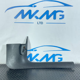 16-19 AUDI A4 B9 GENUINE FRONT DRIVERS SIDE LOWER PLASTIC TRIM PANEL 8W2867272A