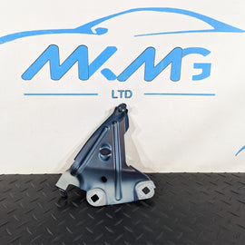 16-22 BMW X1 F48 GENUINE FRONT PASSENGER SIDE FENDER MOUNTING BRACKET 7351515