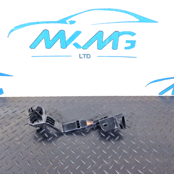 14-21 MERCEDES BENZ C200 W205 OEM GENUINE CABLE DUCT BRACKET A2055462180