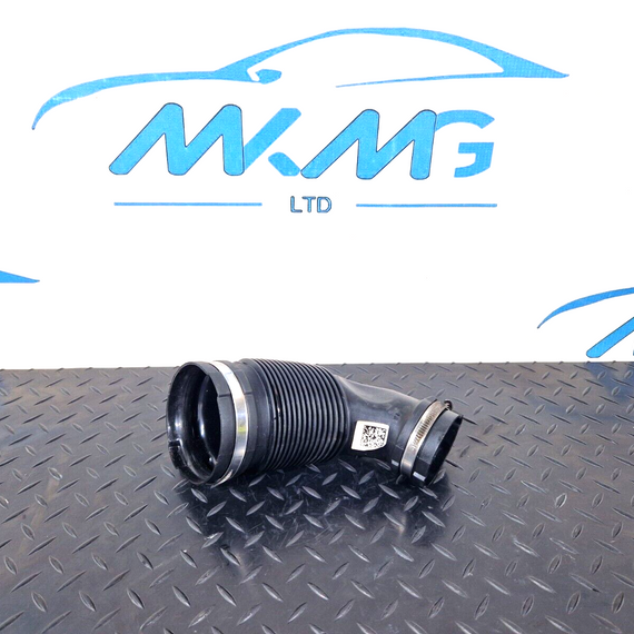 16-19 AUDI A4 B9 AIR INTAKE INLET HOSE PIPE 04L129661B