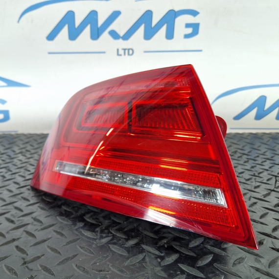 10-17 AUDI A8 4H 4D GENUINE REAR LEFT N/S/R OUTER LED TAIL LIGHT 4H0945095