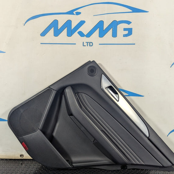 11-19 MERCEDES BENZ ML W166 GENUINE REAR RIGHT DOOR CARD COVER