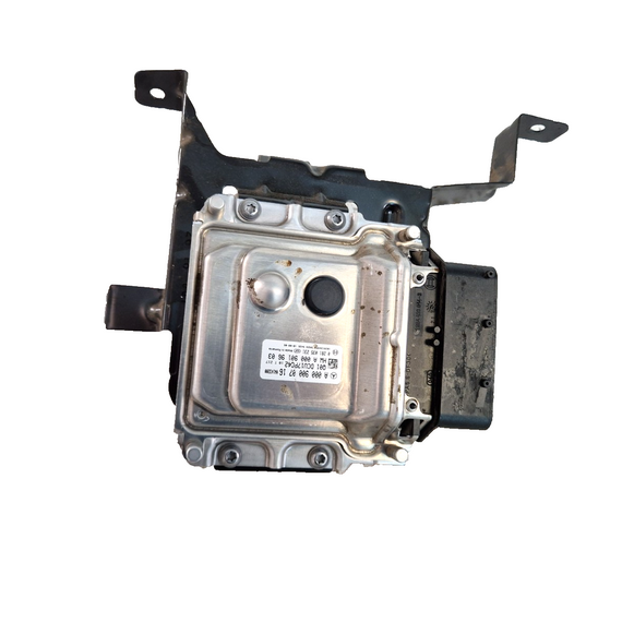 14-23 MERCEDES VITO W447 GENUINE ADBLUE CONTROL MODULE & BRACKET A0009000716
