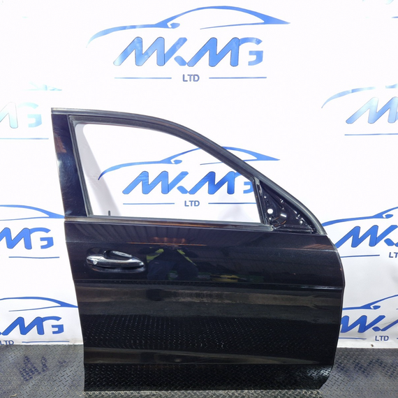 16-19 MERCEDES BENZ GLE W166 FRONT RIGHT O/S DRIVER COMPLETE DOOR IN BLACK 197
