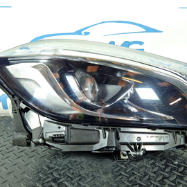 12-18 MERCEDES W176 LCI RIGHT O/S COMPLETE HEADLIGHT (PLUG&PLAY) A1769069200