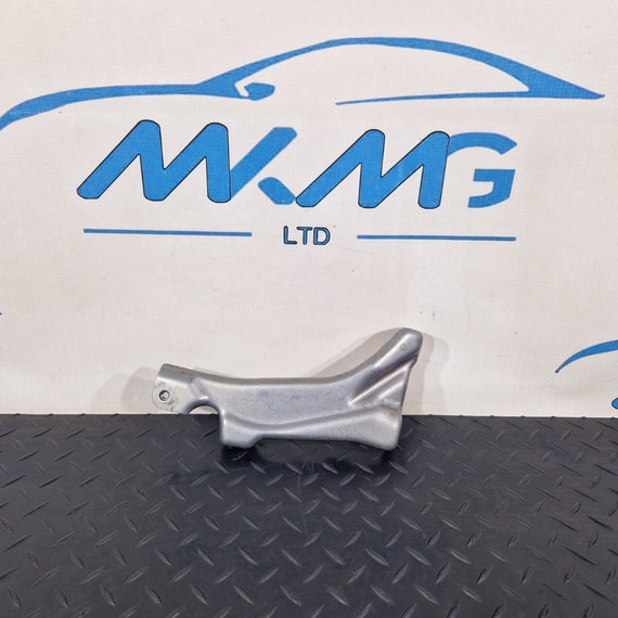 19-ON MERCEDES BENZ B CLASS W247 INTAKE MANIFOLD SUPPORT BRACKET A6540961445