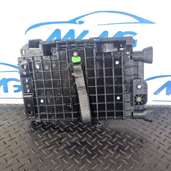 19-ON MERCEDES BENZ A CLASS EQ W177 BATTERY TRAY BRACKET MOUNT A1776204201