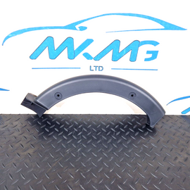 16-19 AUDI A4 B9 GENUINE BOOT LID RIGHT SIDE HINGE TRIM COVER 8W5971822