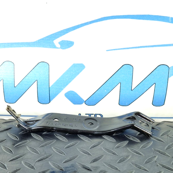 12-18 MERCEDES BENZ B-CLASS W246 OEM FRONT RIGHT FENDER BRACKET A2466280214
