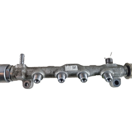 AUDI A6 GENUINE FUEL INJECTOR RAIL 04L906054 04L130764C