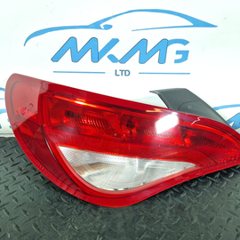 13-19 MERCEDES BENZ CLA C117 GENUINE REAR LEFT N/S/R TAIL LIGHT A1179061700