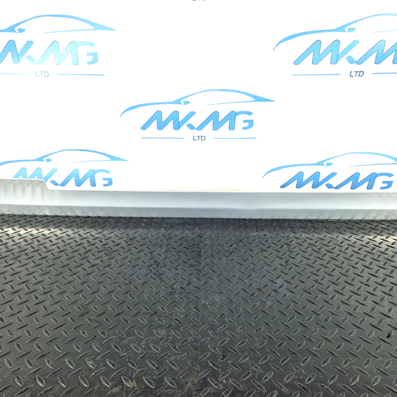 14-23 MERCEDES BENZ VITO W447 SLIDING DOOR RAIL TRIM COVER LEFT SIDE A4476900270