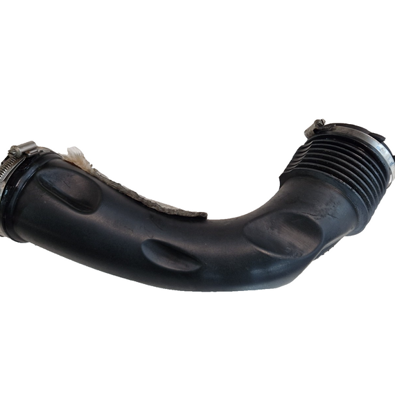 BMW 5 6 SERIES F07 F10 F11 F12 F13 3.0d N57 AIR INTAKE HOSE PIPE 8514090