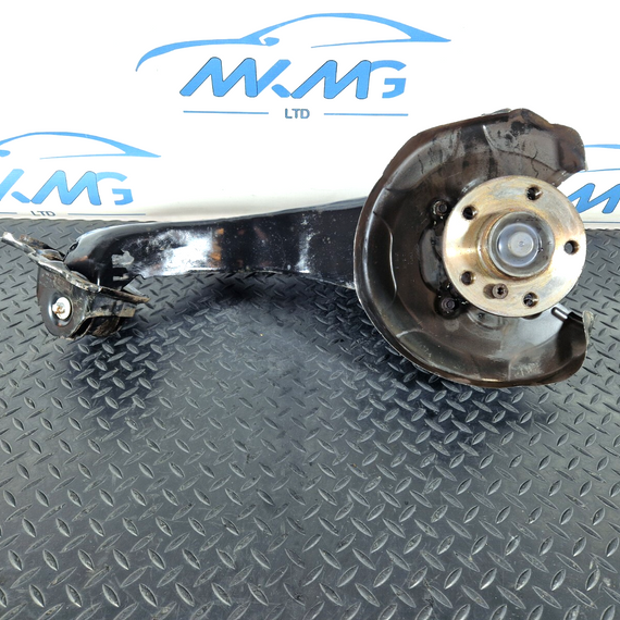 GENUINE BMW 2 SERIES X1 F45 F46 F48 REAR TRAILING ARM HUB ASSEMBLY 6851580