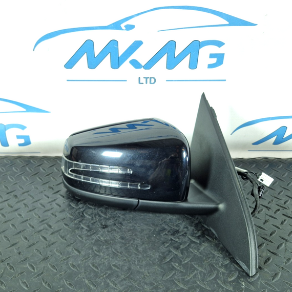 12-18 MERCEDES W176 GENUINE FRONT RIGHT O/S POWER FOLD WING MIRROR BLACK 191