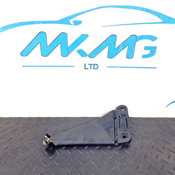 14-20 MERCEDES BENZ GLA 200 X156 REAR RIGHT BUMPER BRACKET HOLDER A1568850814