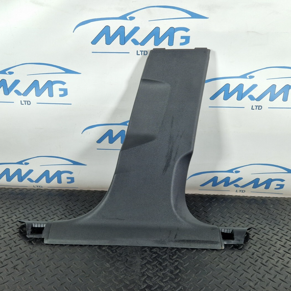 16-19 AUDI A4 B9 GENUINE OEM RIGHT O/S B-PILLAR TRIM PANEL 8W0867240A