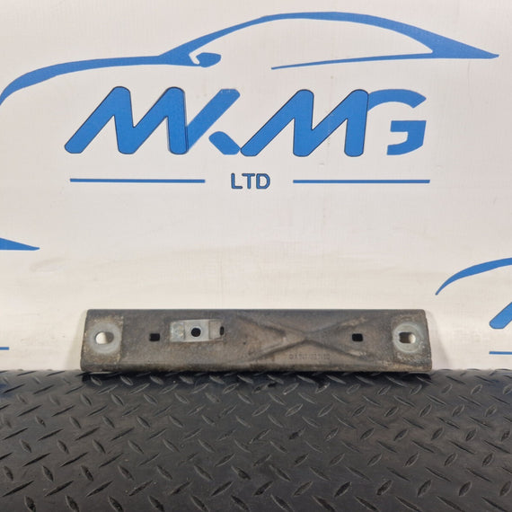18-ON MERCEDES BENZ A CLASS W177 EXHAUST HOLDER BRACKET A2474921400