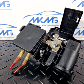 16-19 AUDI A4 B9 FUSE BOX POWER DISTRIBUTION CONTROL MODULE 8W0941824AN