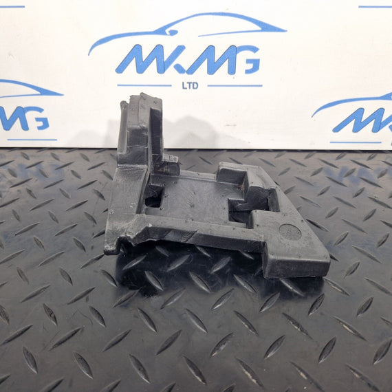 14-20 MERCEDES BENZ GLA X156 REAR VIEW CAMERA HOLDER BRACKET A2465401040