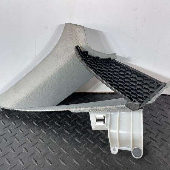 16-19 AUDI A4 B9 SALOON GENUINE REAR LEFT N/S C-PILLAR COMPLETE TRIM 8W5867287A