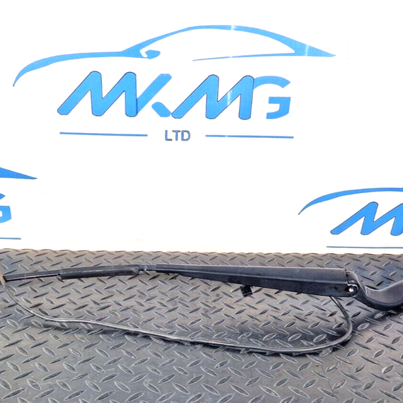 18-ON MERCEDES BENZ SPRINTER W907 WIPER ARM LEFT SIDE N/S A9108203500