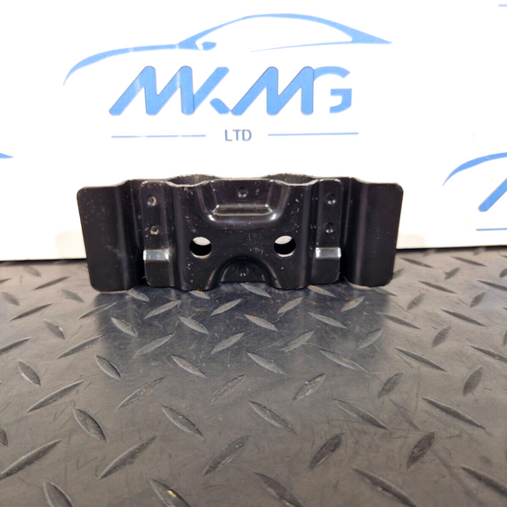 15-18 AUDI A7 4G GENUINE OEM MOUNTING TIE DOWN EYE 4G8813383