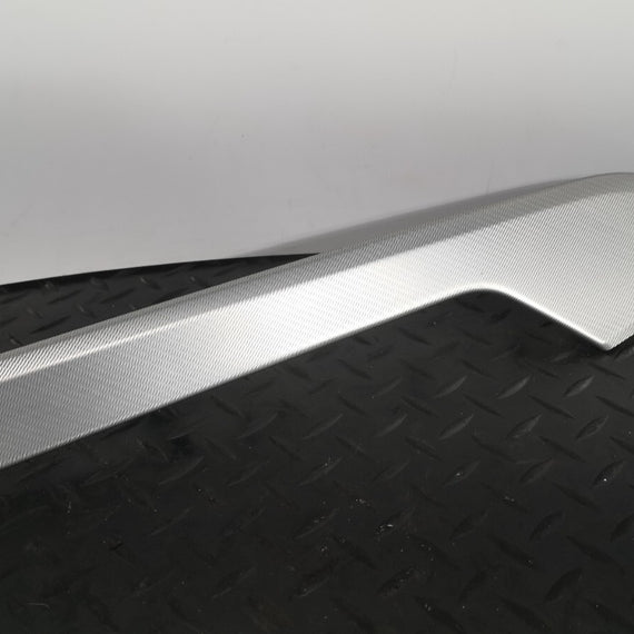 16-19 AUDI A4 B9 S-LINE GENUINE REAR LEFT PASSENGER SIDE DOOR TRIM 8w0867419