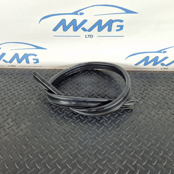 16-24 AUDI A5 F5 COUPE GENUINE FRONT HOOD BONNET RUBBER SEAL 8W0823723A