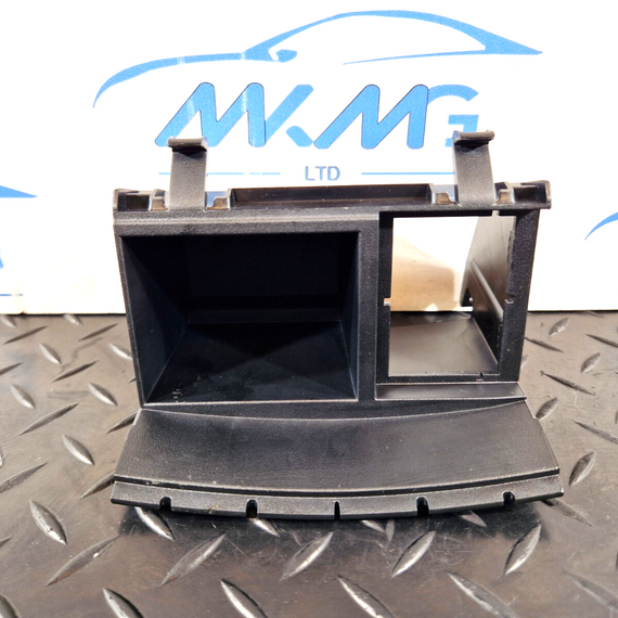 18-ON MERCEDES BENZ A CLASS W177 GENUINE CENTER CONSOLE REAR STORAGE TRIM BOX