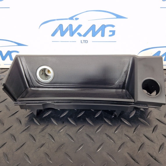 16-23 AUDI A5 F5 SPORTBACK 12V POWER OUTLET SOCKET PORT & TRIM COVER 8W2864131