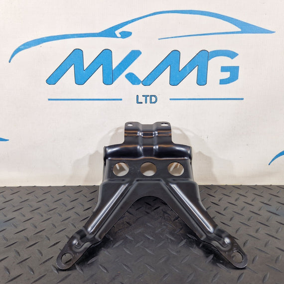 10-17 AUDI A8 4H REAR SEAT FIXING BRACKET MOUNT 4H0885153