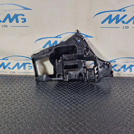 20-24 BMW 1 SERIES F40 GENUINE REAR LEFT BUMPER BRACKET 7461399