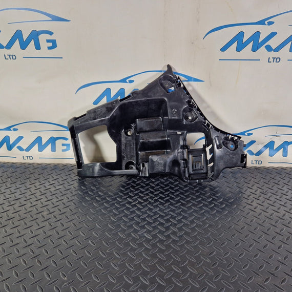 20-24 BMW 1 SERIES F40 GENUINE REAR LEFT BUMPER BRACKET 7461399
