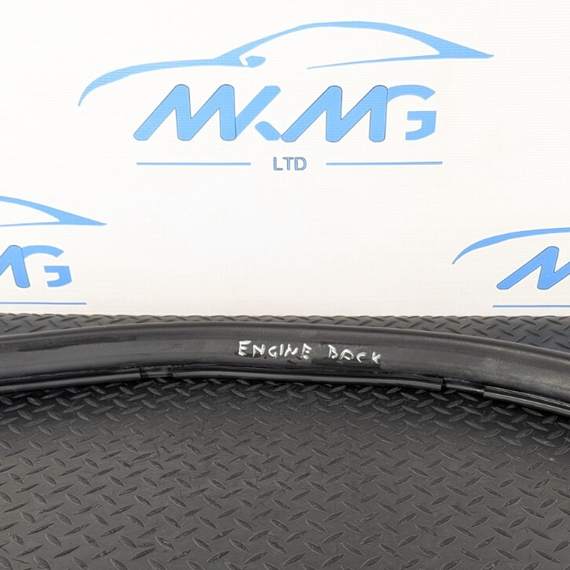 BMW 2 SERIES F22 BONNET HOOD ENGINE REAR SEAL 7239146