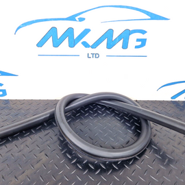 10-18 AUDI A7 4G S-LINE REAR LEFT LOWER DOOR RUBBER WEATHER SEAL 4G883370