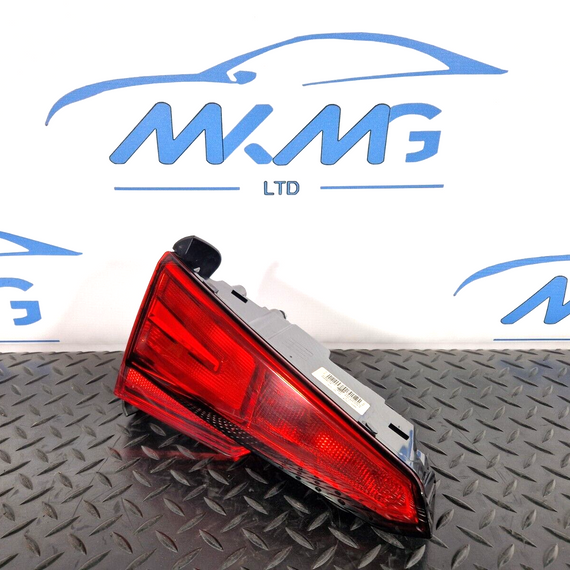 16-19 AUDI A4 B9 SALOON GENUINE REAR LEFT O/S/R  INNER TAILGATE LIGHT 8W5945075A