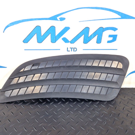 18-ON MERCEDES BENZ SPRINTER W907 EXTERIOR TRIM A9108360200